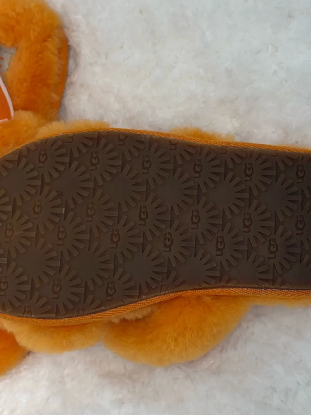 UGG Kids Fluffy Slide Sandals in Bright Orange
